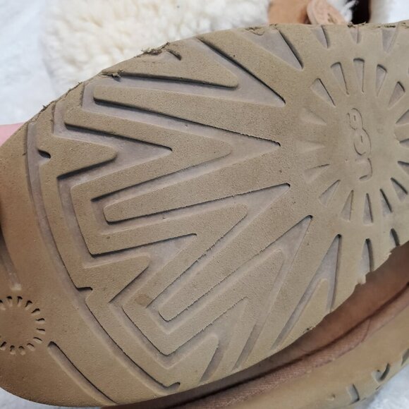 Ugg Tan Chestnut Sheepskin Bailey Boho Button Triplet Tall Boot High Boot SZ 8 - Picture 7 of 16